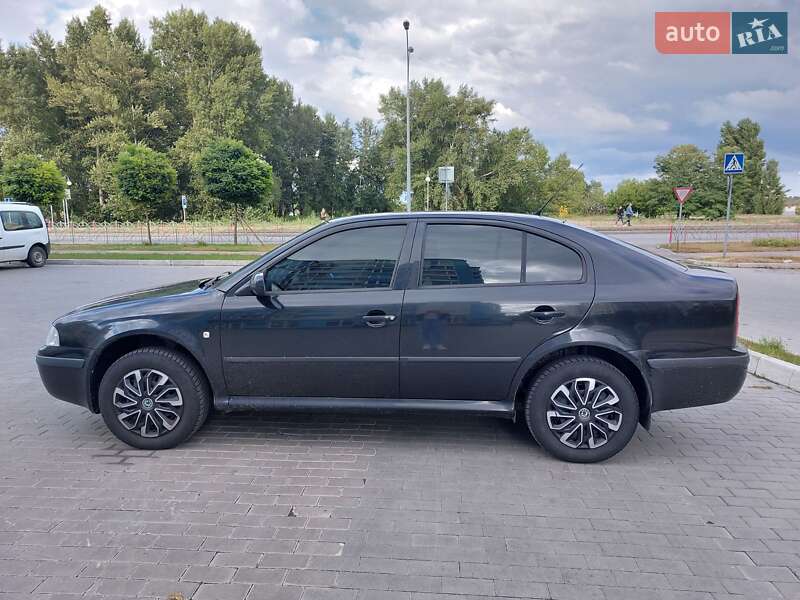 Ліфтбек Skoda Octavia 2006 в Черкасах