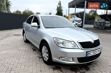 Лифтбек Skoda Octavia 2012 в Шептицькому