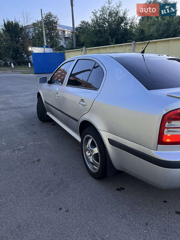 Ліфтбек Skoda Octavia 2005 в Харкові