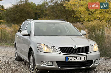 Универсал Skoda Octavia 2012 в Бродах