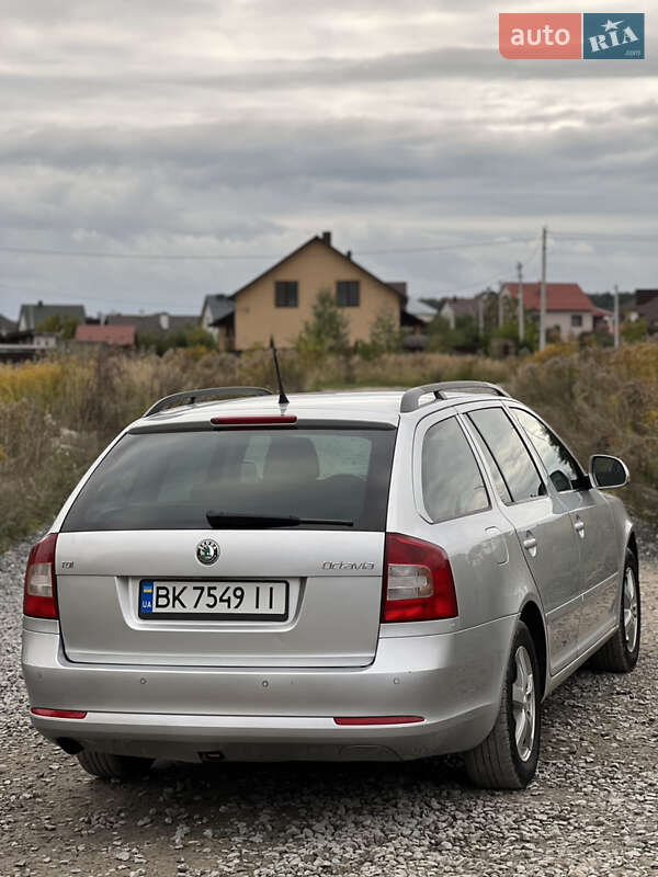 Универсал Skoda Octavia 2012 в Бродах фото 7 Универсал Skoda Octavia 2012 в Бродах