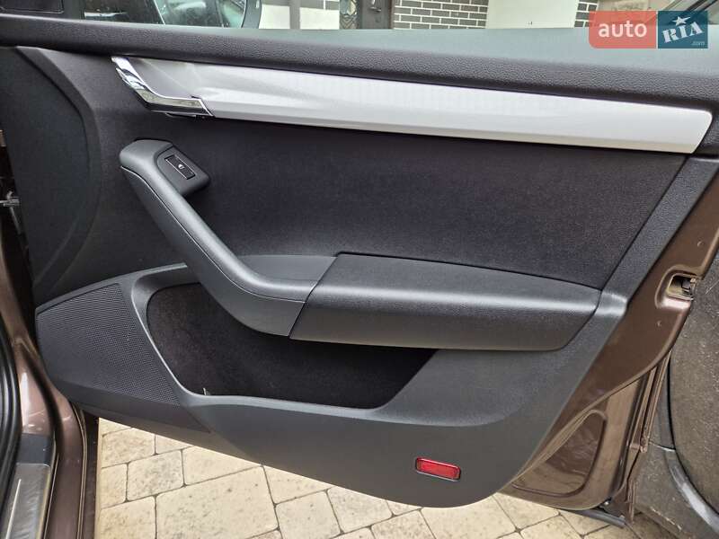 Универсал Skoda Octavia 2013 в Луцке фото 21 Универсал Skoda Octavia 2013 в Луцке