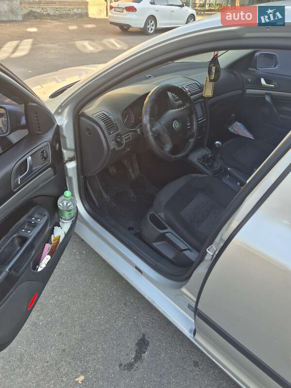 Лифтбек Skoda Octavia 2006 в Кропивницком фото 5 Лифтбек Skoda Octavia 2006 в Кропивницком