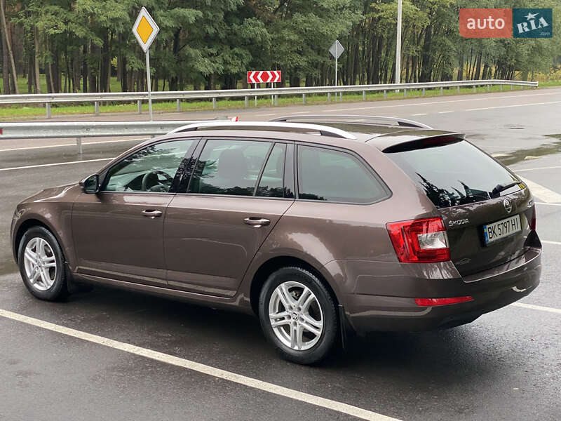 Универсал Skoda Octavia 2016 в Смыге