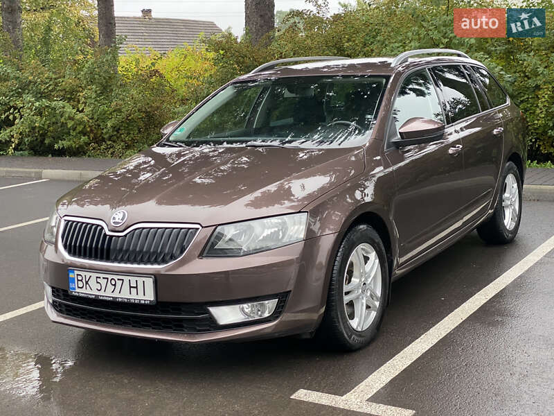 Универсал Skoda Octavia 2016 в Смыге