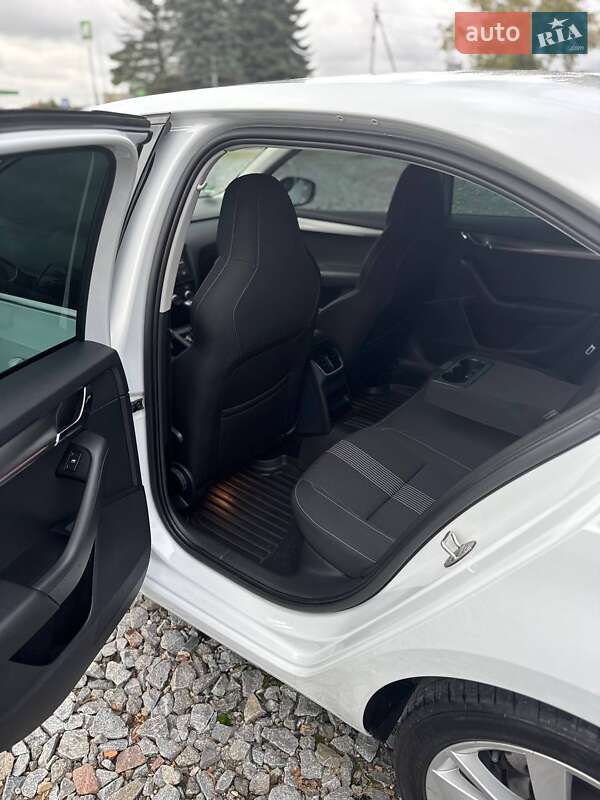 Лифтбек Skoda Octavia 2017 в Бродах