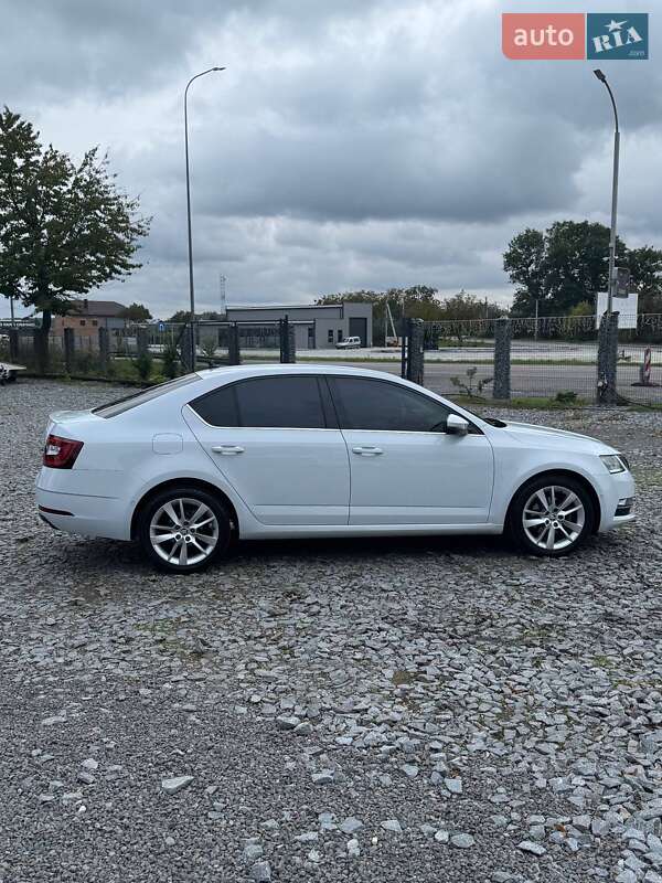 Лифтбек Skoda Octavia 2017 в Бродах