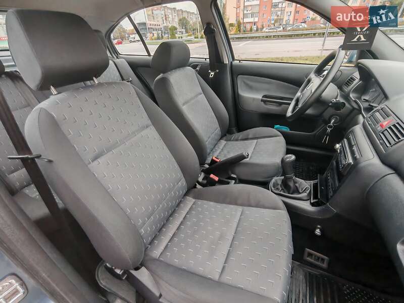 Лифтбек Skoda Octavia 2007 в Александрие фото 27 Лифтбек Skoda Octavia 2007 в Александрие