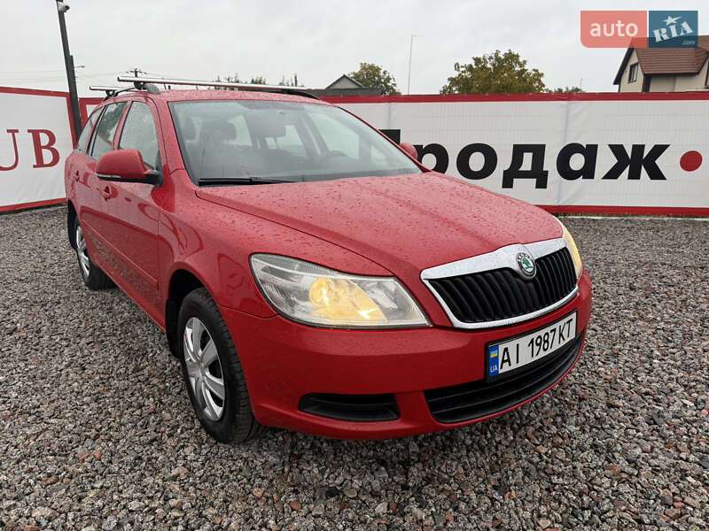 Универсал Skoda Octavia 2011 в Переяславе