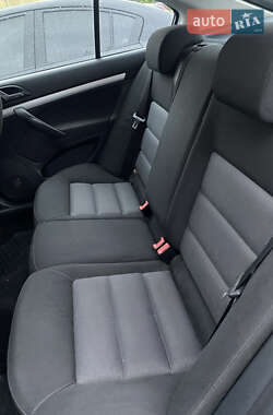 Лифтбек Skoda Octavia 2008 в 