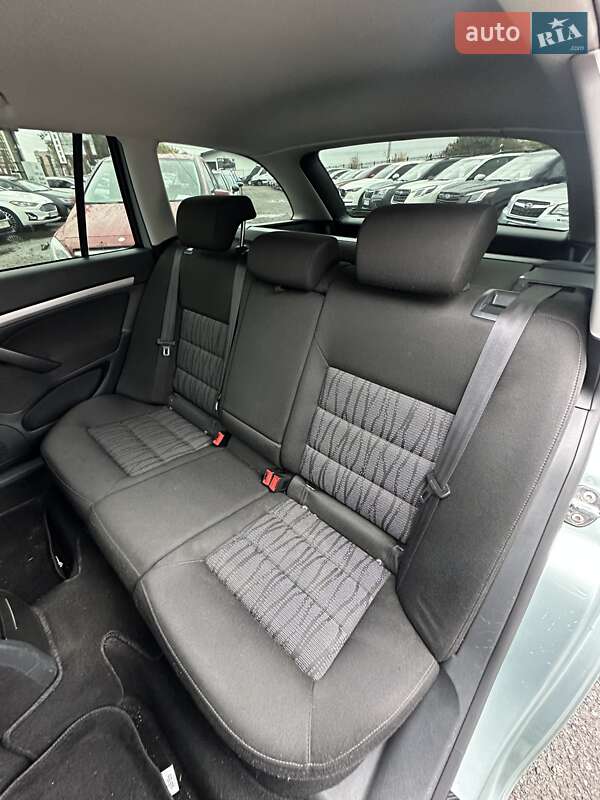 Универсал Skoda Octavia 2010 в Белогородке