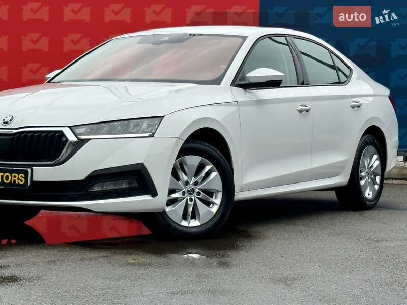 Лифтбек Skoda Octavia 2021 в Киеве
