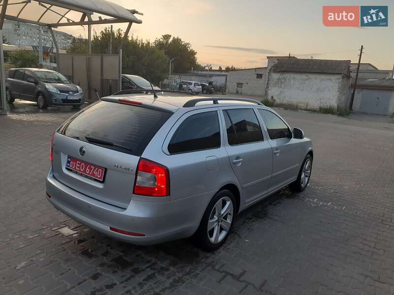 Универсал Skoda Octavia 2013 в Житомире