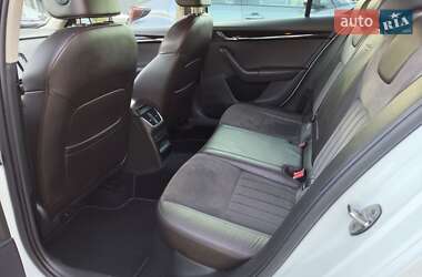 Лифтбек Skoda Octavia 2015 в 