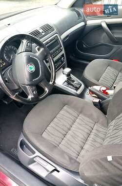 Универсал Skoda Octavia 2009 в 