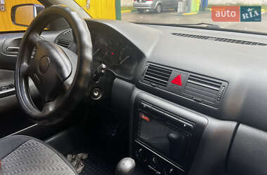 Лифтбек Skoda Octavia 2006 в  фото 28 Лифтбек Skoda Octavia 2006 в