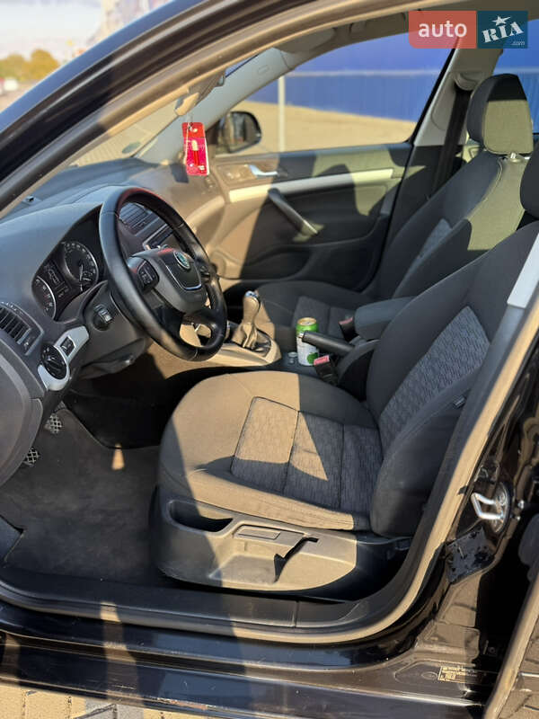 Универсал Skoda Octavia 2010 в Нововолынске