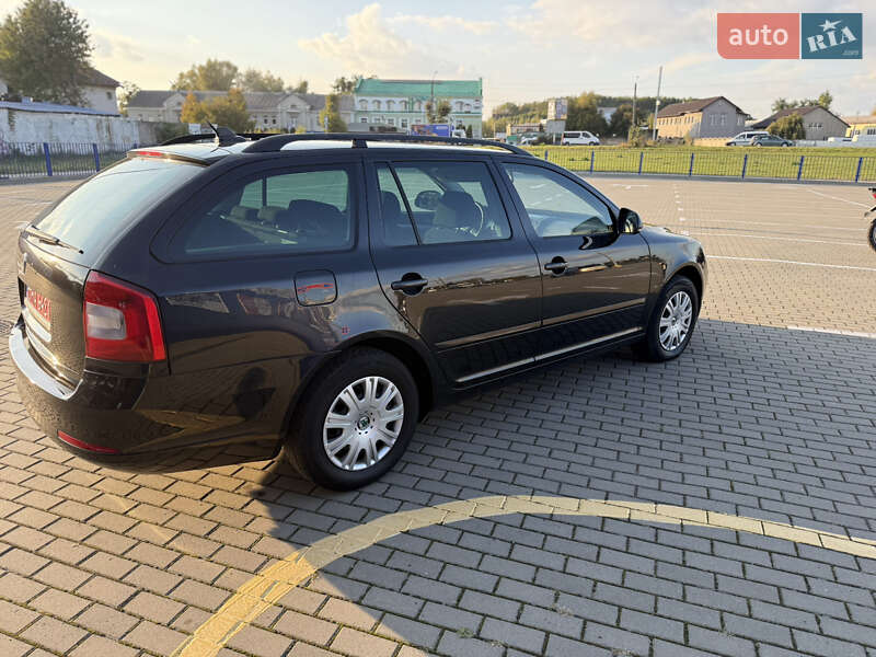 Универсал Skoda Octavia 2010 в Нововолынске