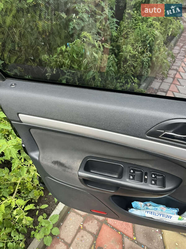 Лифтбек Skoda Octavia 2012 в Тальном