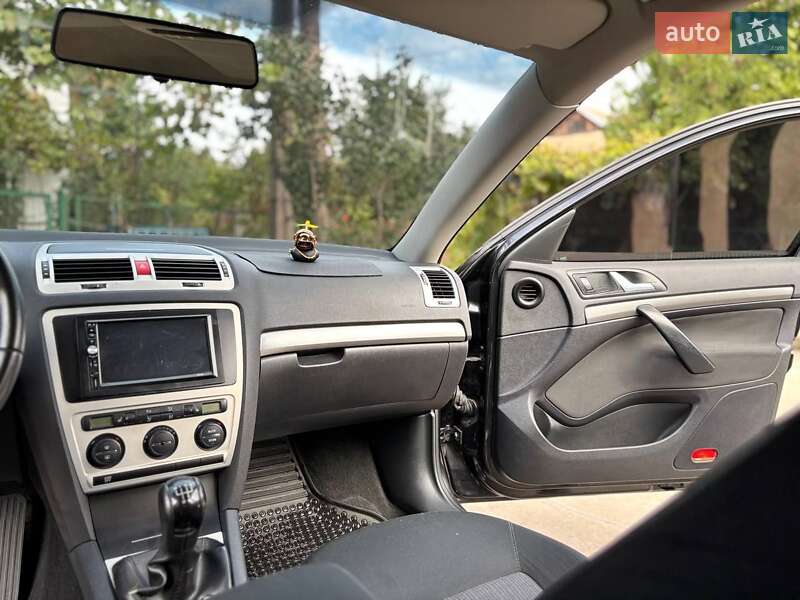 Лифтбек Skoda Octavia 2006 в Кривом Роге
