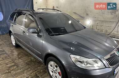 Универсал Skoda Octavia 2011 в 