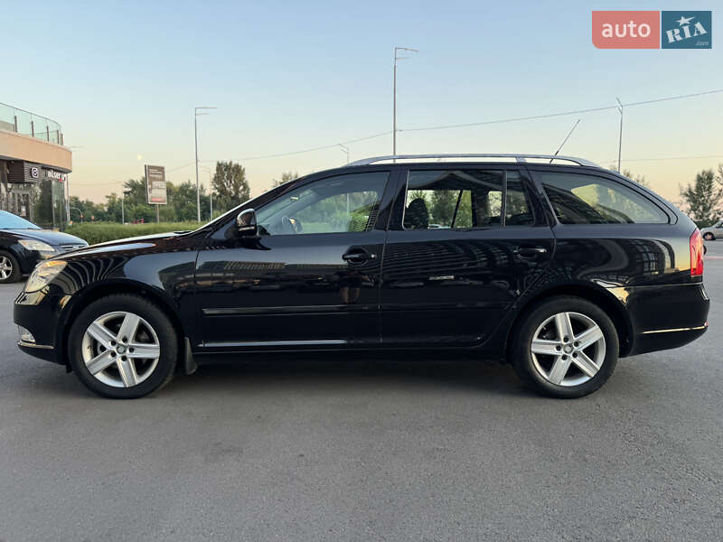 Універсал Skoda Octavia 2009 в Києві