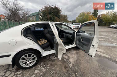 Лифтбек Skoda Octavia 2002 в 