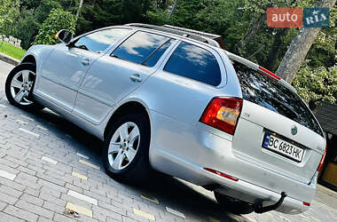 Универсал Skoda Octavia 2011 в 
