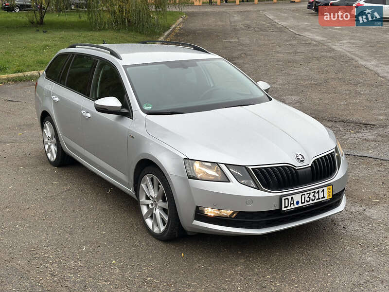 Универсал Skoda Octavia 2019 в Ивано-Франковске