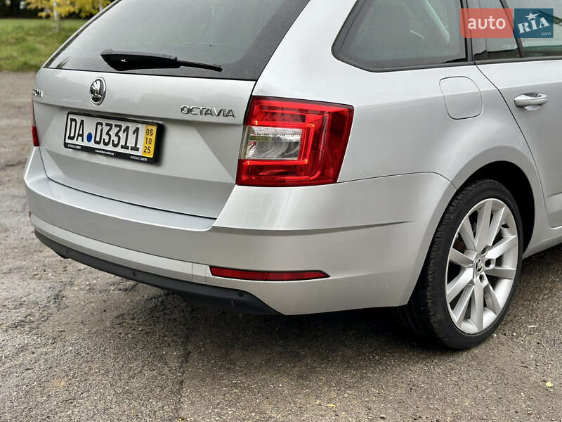 Универсал Skoda Octavia 2019 в Ивано-Франковске