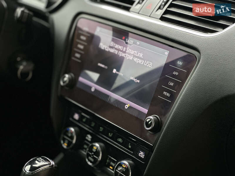 Универсал Skoda Octavia 2019 в Ивано-Франковске