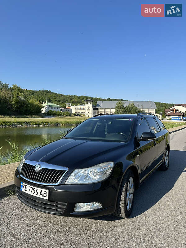 Универсал Skoda Octavia 2010 в Днепре