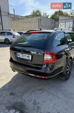 Універсал Skoda Octavia 2010 в Дніпрі
