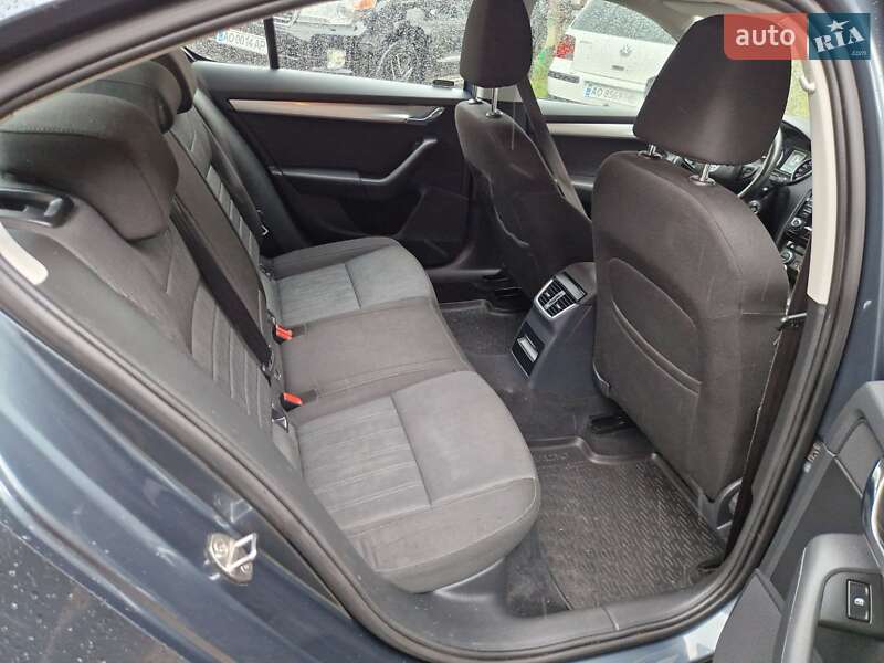 Лифтбек Skoda Octavia 2016 в Тячеве фото 2 Лифтбек Skoda Octavia 2016 в Тячеве