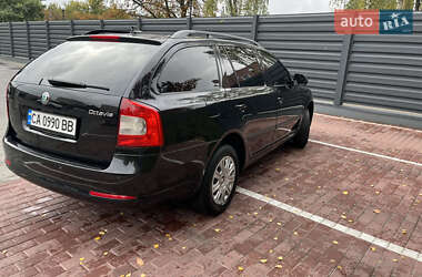 Универсал Skoda Octavia 2012 в 