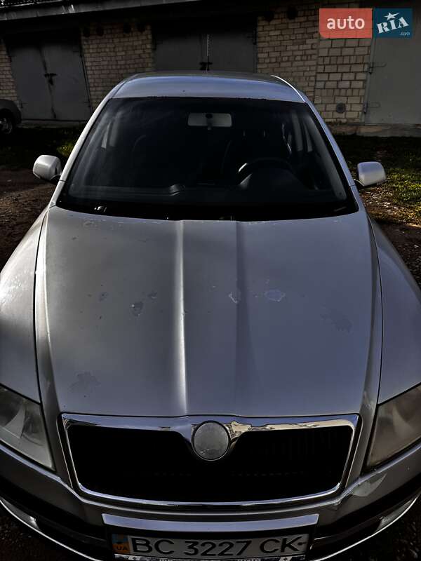 Лифтбек Skoda Octavia 2006 в Бориславе