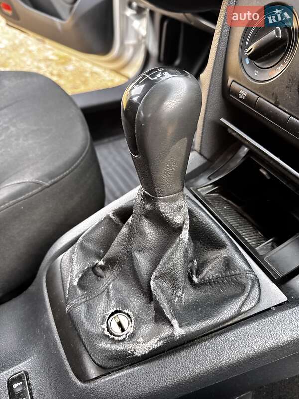 Лифтбек Skoda Octavia 2006 в Бориславе