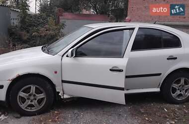 Ліфтбек Skoda Octavia 1999 в Харкові