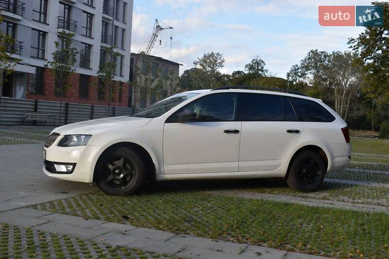 Универсал Skoda Octavia 2013 в Самборе