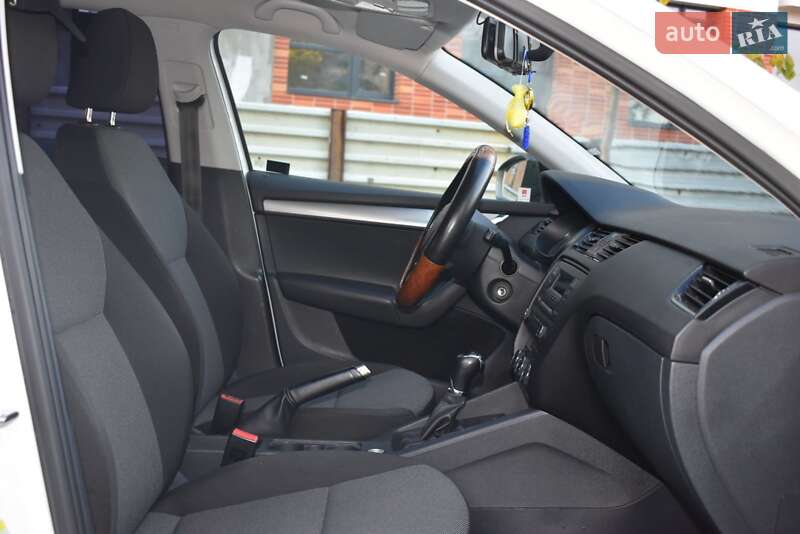 Универсал Skoda Octavia 2013 в Самборе