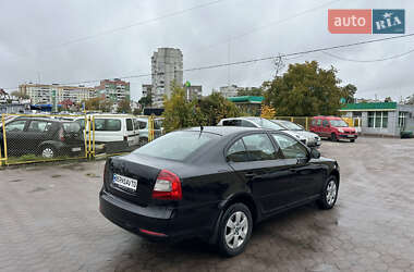 Лифтбек Skoda Octavia 2011 в 