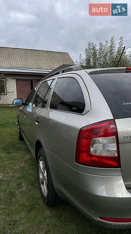 Универсал Skoda Octavia 2012 в Черкассах фото 12 Универсал Skoda Octavia 2012 в Черкассах