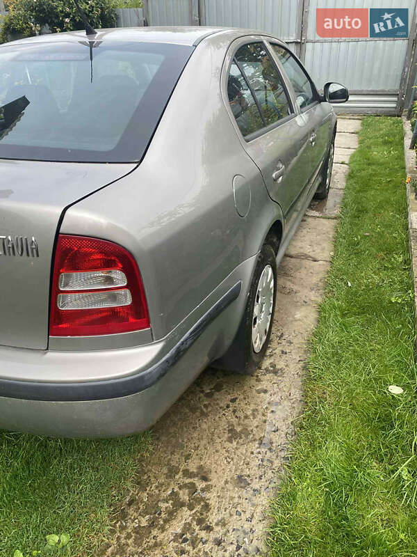 Універсал Skoda Octavia 2009 в Дубні