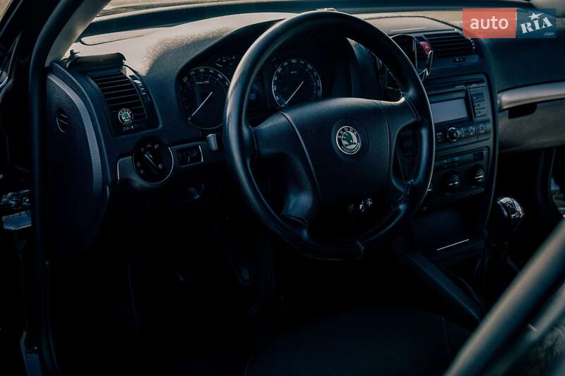 Универсал Skoda Octavia 2008 в Славянске