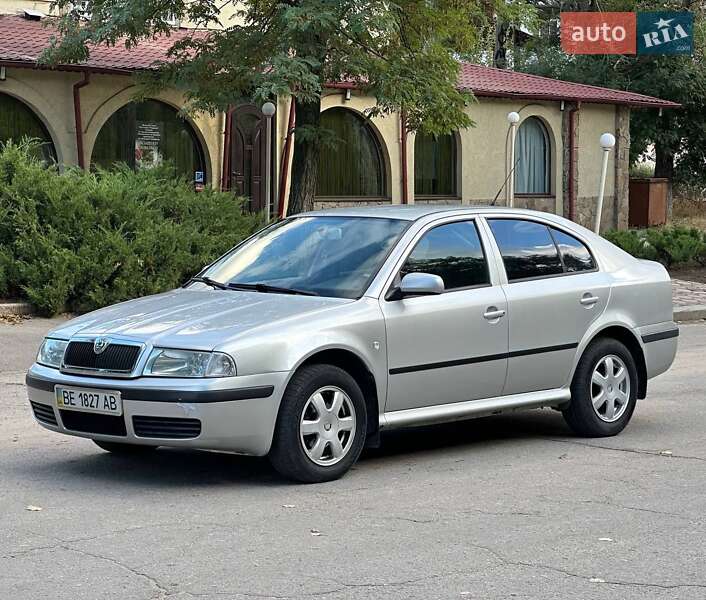 Лифтбек Skoda Octavia 2004 в Николаеве