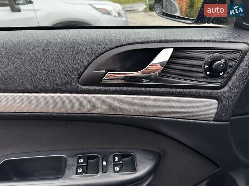 Универсал Skoda Octavia 2012 в Харькове фото 11 Универсал Skoda Octavia 2012 в Харькове