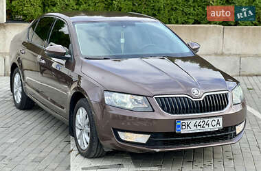 Лифтбек Skoda Octavia 2013 в 