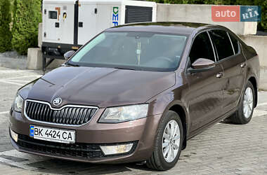 Лифтбек Skoda Octavia 2013 в 