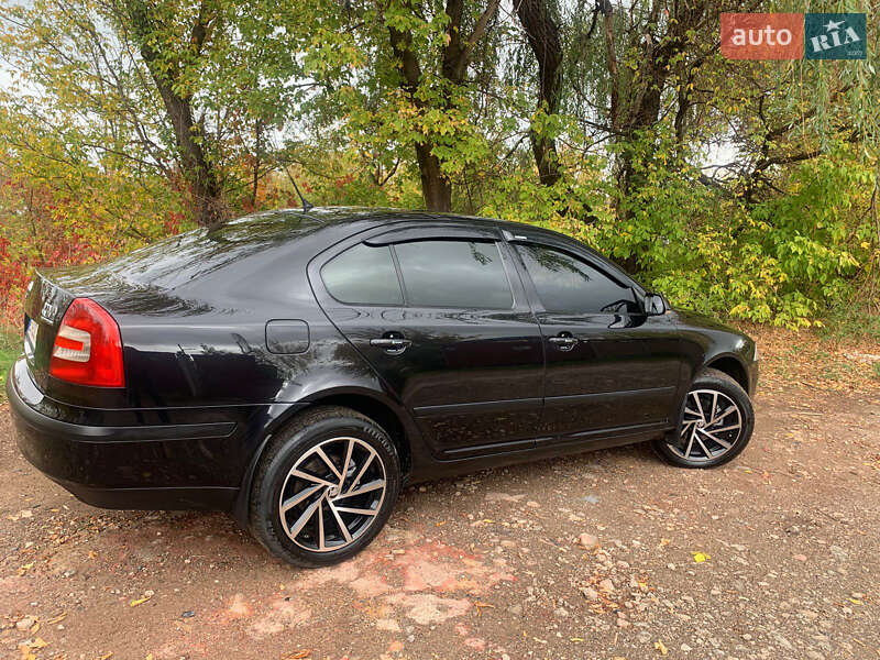 Лифтбек Skoda Octavia 2008 в Кривом Роге