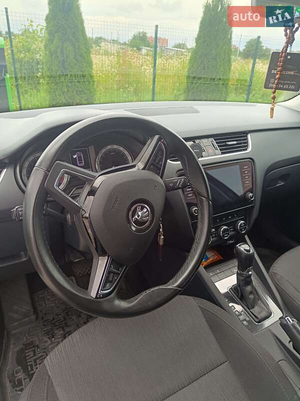 Универсал Skoda Octavia 2018 в Стрые